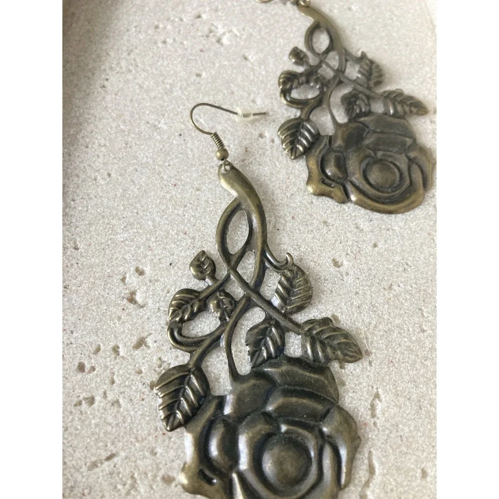 Antiqued Bronze Tone‎ Rose Dangle Earrings Openwork Leaf Vine Large Floral Drop